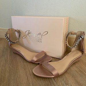 Badgley Mischka Shoes - Never Worn - 7.5